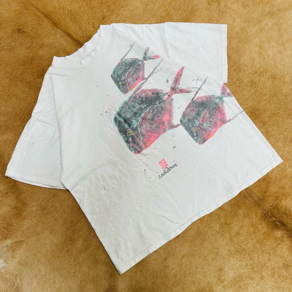 Vintage The Nature Store Fish Print Graphic T-Shirt